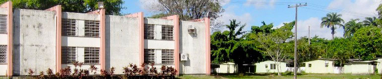 Fachada do DEQ